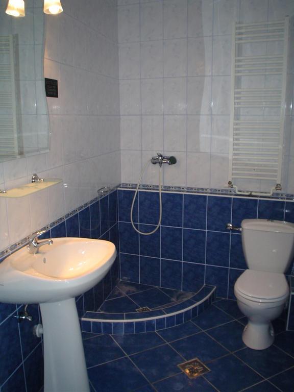Rolling Stone Hostel Μπρασόβ Εξωτερικό φωτογραφία