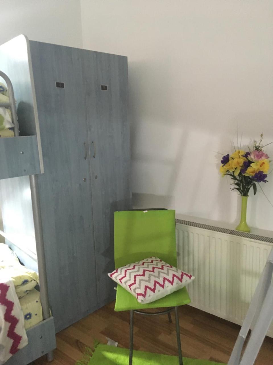 Rolling Stone Hostel Μπρασόβ Εξωτερικό φωτογραφία